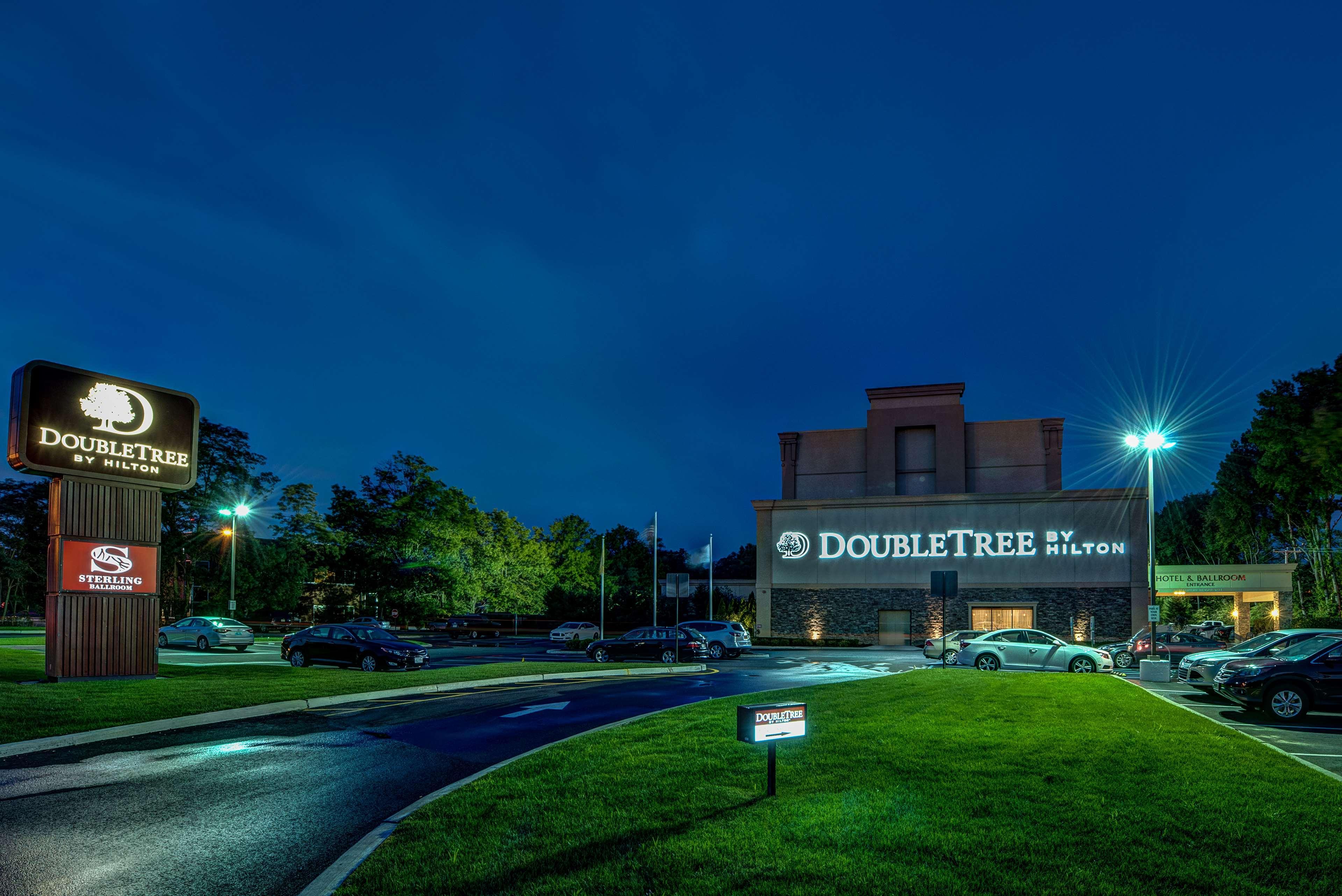 Doubletree By Hilton Tinton Falls-Eatontown Hotel Bagian luar foto