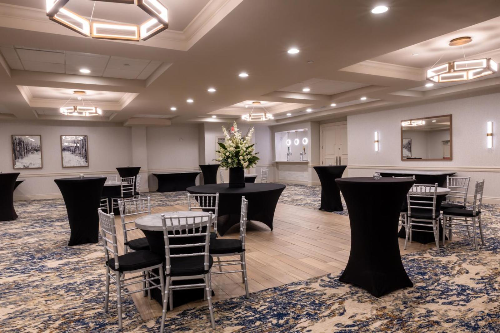 Doubletree By Hilton Tinton Falls-Eatontown Hotel Bagian luar foto